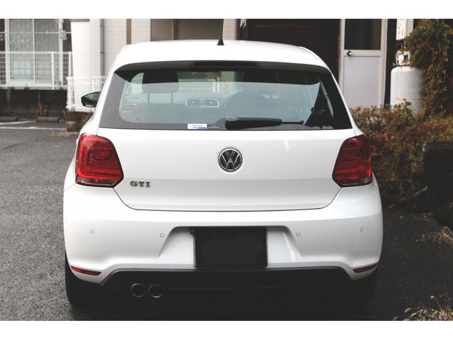 VOLKSWAGEN POLO 2013 Image 31
