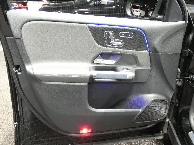 MERCEDES BENZ MERCEDES AMG GLB CLA 2021 Image 31