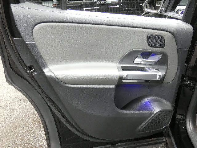 MERCEDES BENZ MERCEDES AMG GLB CLA 2021 Image 31