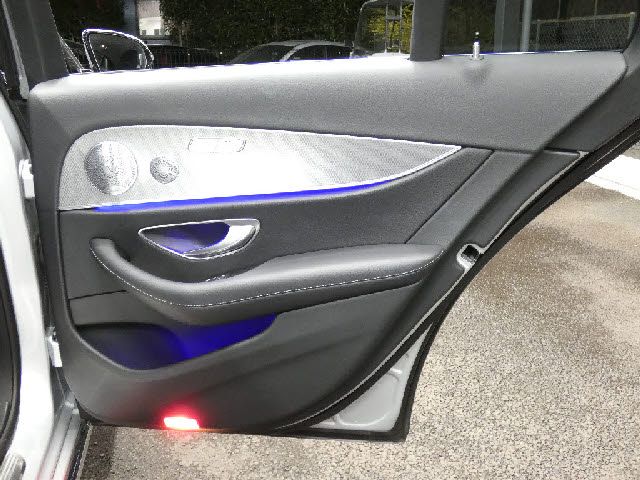 MERCEDES BENZ E CLAS 2019 Image 31