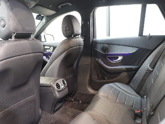 MERCEDES BENZ C CLAS 2019 Image 31