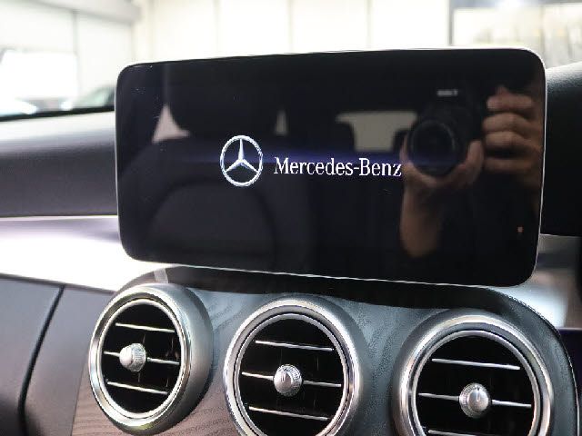 MERCEDES BENZ C CLAS 2019 Image 31