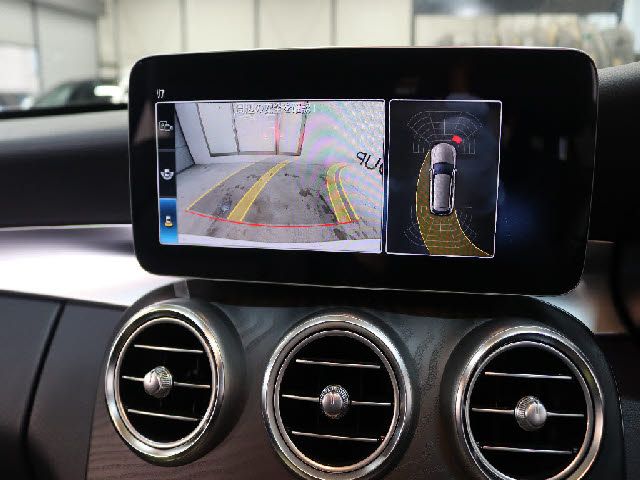 MERCEDES BENZ C CLAS 2019 Image 31