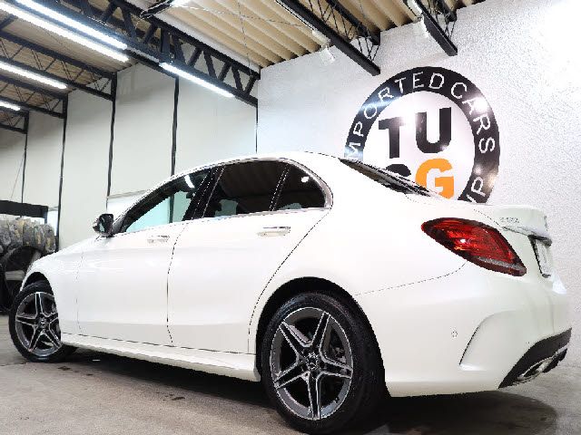 MERCEDES BENZ C CLAS 2018 Image 31