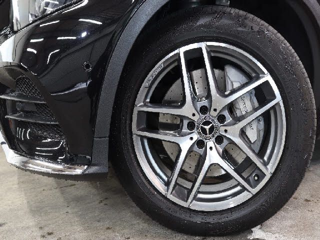 MERCEDES BENZ GLC CL 2018 Image 31