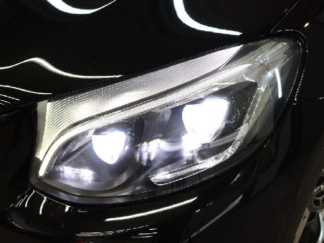 MERCEDES BENZ GLC CL 2018 Image 31