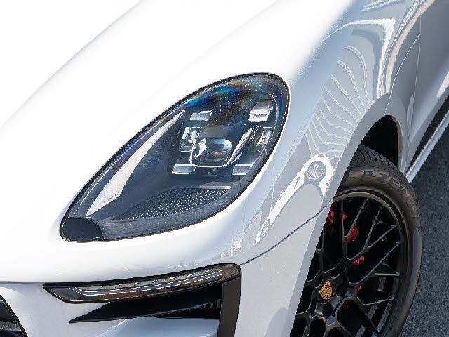 PORSCHE MACAN 2016 Image 31