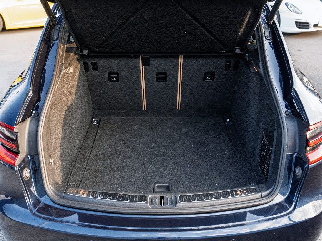 PORSCHE MACAN 2017 Image 31