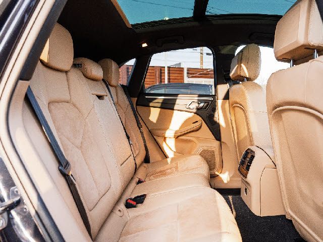 PORSCHE MACAN 2017 Image 31