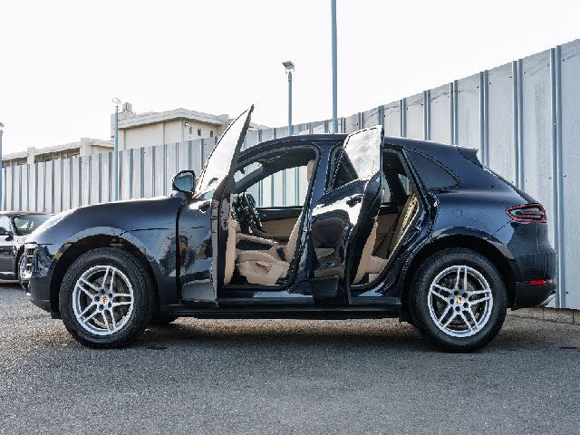 PORSCHE MACAN 2017 Image 31