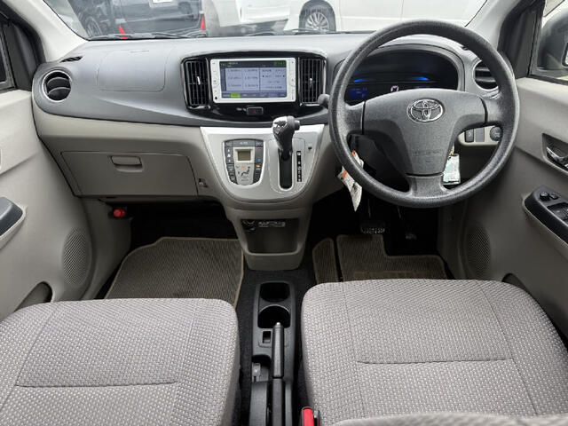 TOYOTA PIXIS EPOCH 4WD 2014 Image 31