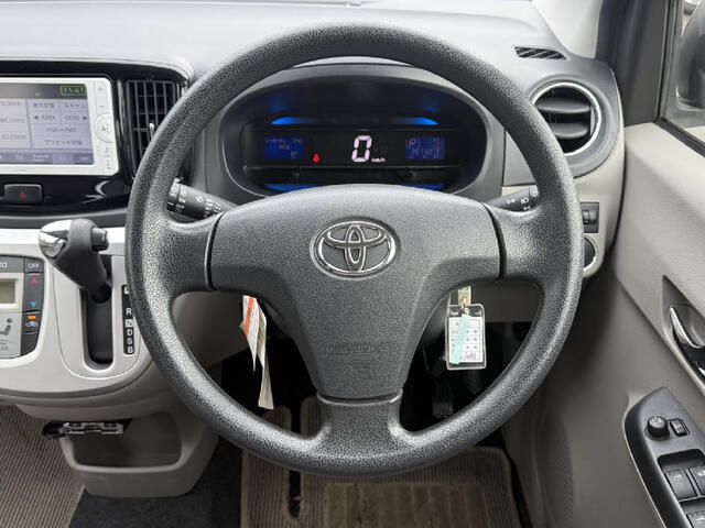 TOYOTA PIXIS EPOCH 4WD 2014 Image 31