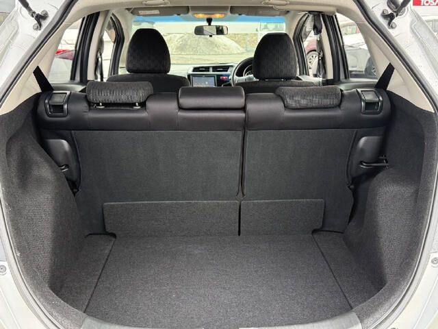 HONDA FIT 4WD 2014 Image 31