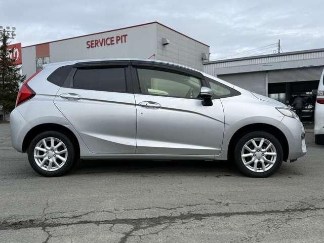 HONDA FIT 4WD 2014 Image 31