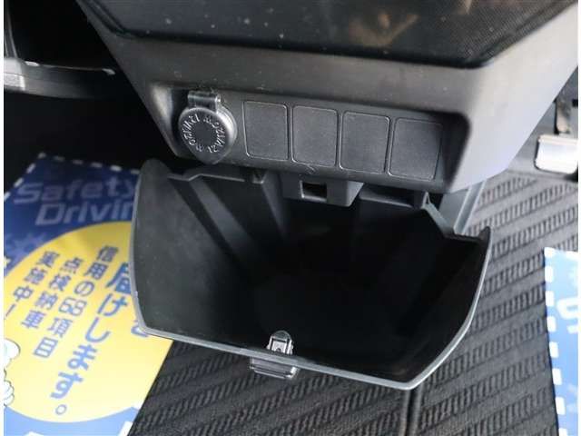 TOYOTA ROOMY 2019 Image 31