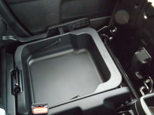 SUZUKI HUSTLER 4WD 2025 Image 31