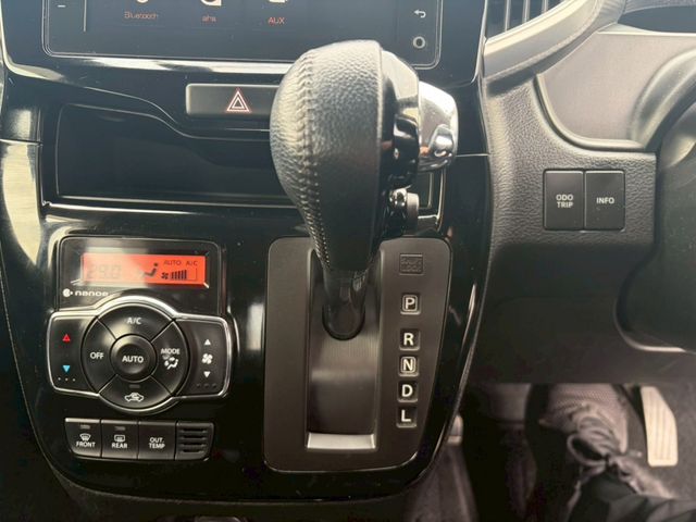 SUZUKI SOLIO BANDIT 2015 Image 31