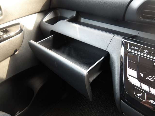 NISSAN ROOX 4WD 2023 Image 31