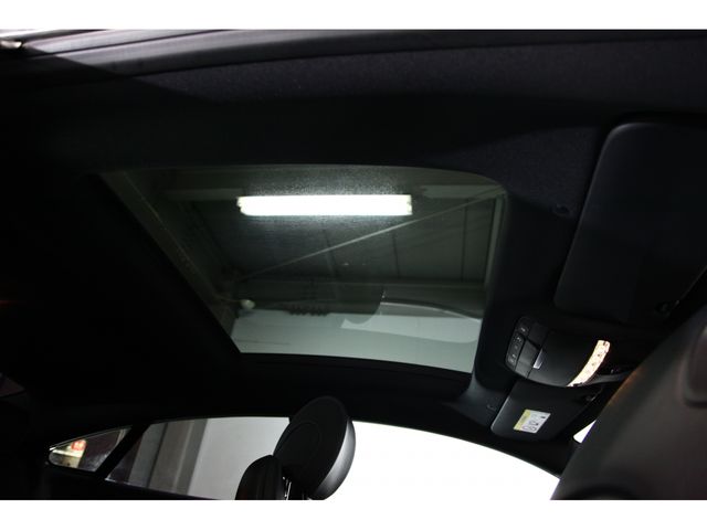 MERCEDES BENZ E CLAS 2017 Image 31