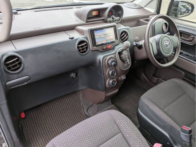 TOYOTA SPADE 2013 Image 31