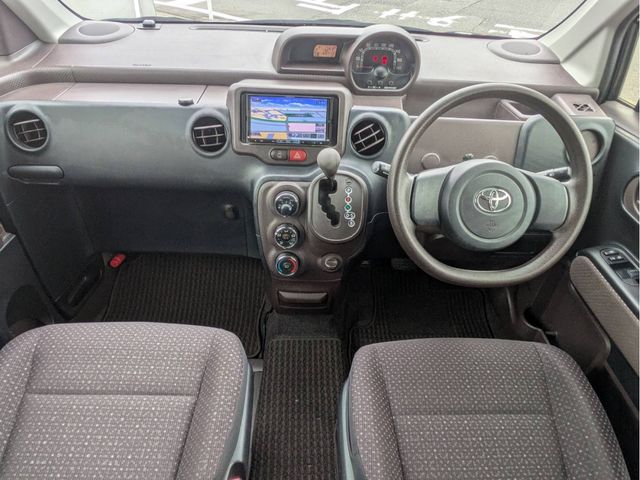 TOYOTA SPADE 2013 Image 31