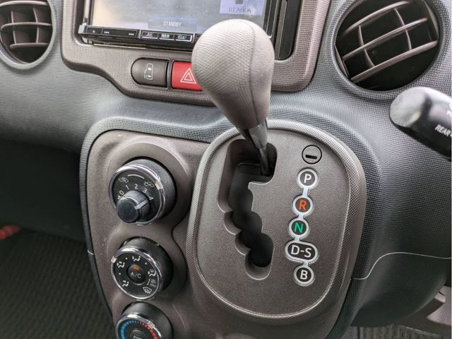 TOYOTA SPADE 2013 Image 31