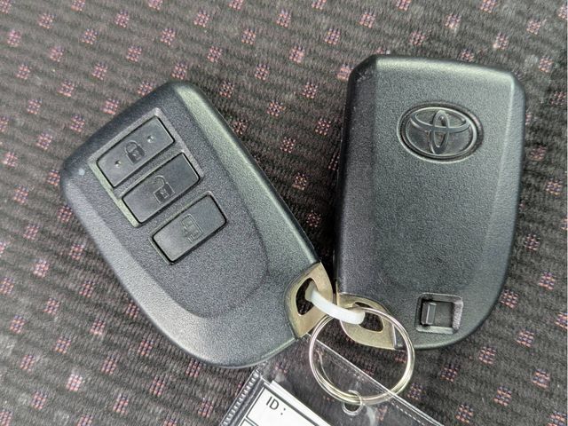 TOYOTA SPADE 2013 Image 31