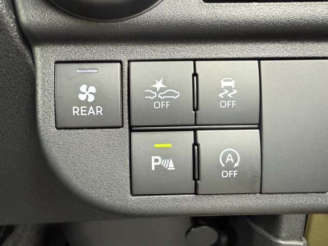 DAIHATSU ATRAI VAN 4WD 2023 Image 31