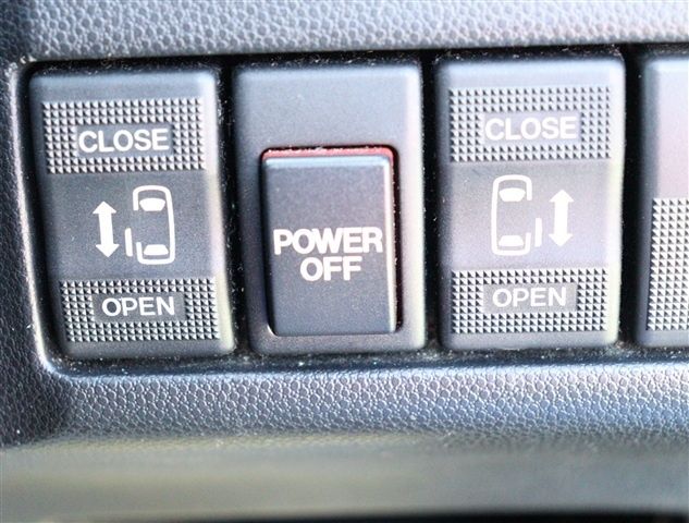 MAZDA PREMACY 2013 Image 31