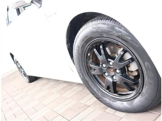 TOYOTA PRIUS 2012 Image 31