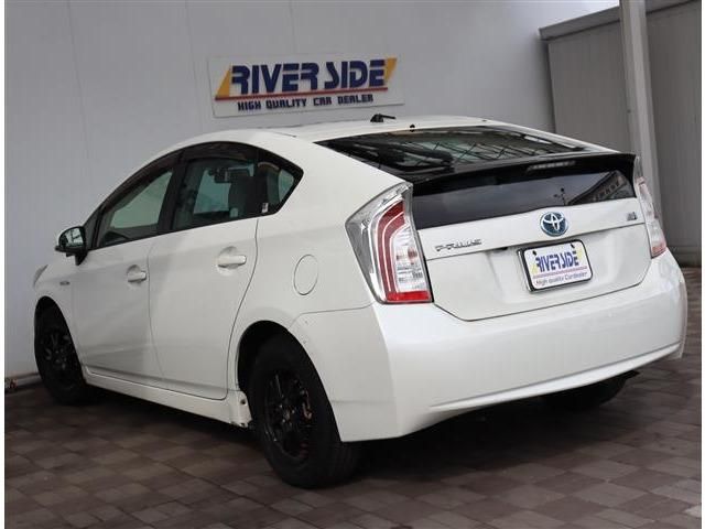 TOYOTA PRIUS 2012 Image 31
