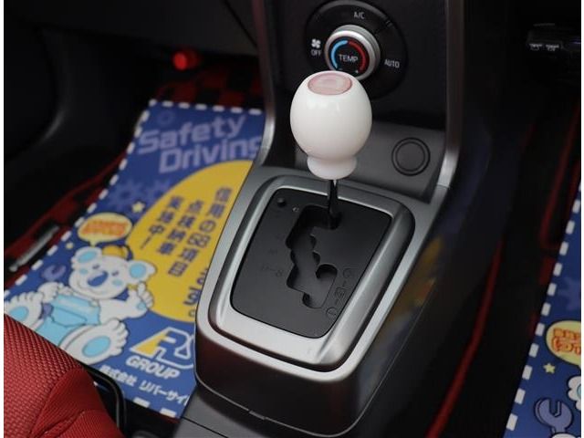 DAIHATSU COPEN 2017 Image 31