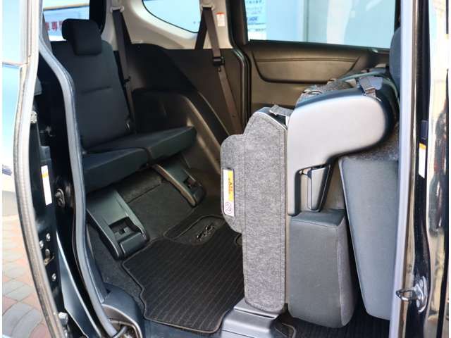 TOYOTA SIENTA 2016 Image 31