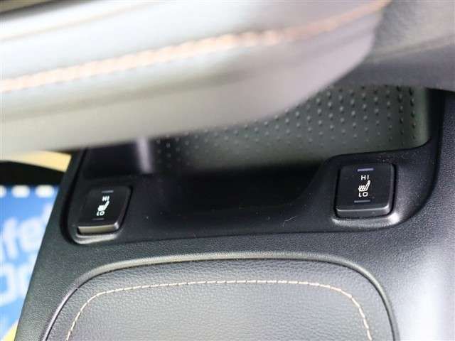 TOYOTA COROLLA TOURING HYBR 2020 Image 31