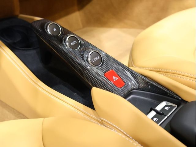 FERRARI F8 SPIDER 2023 Image 31