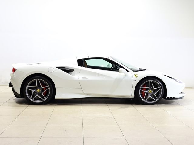 FERRARI F8 SPIDER 2023 Image 31