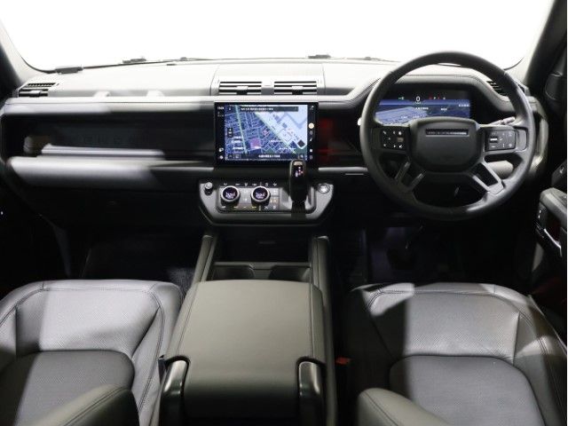 ROVER DEFENDER 2025 Image 31