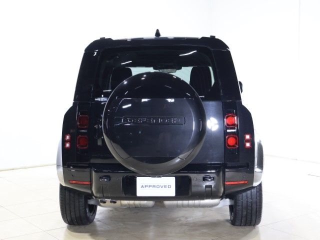 ROVER DEFENDER 2025 Image 31