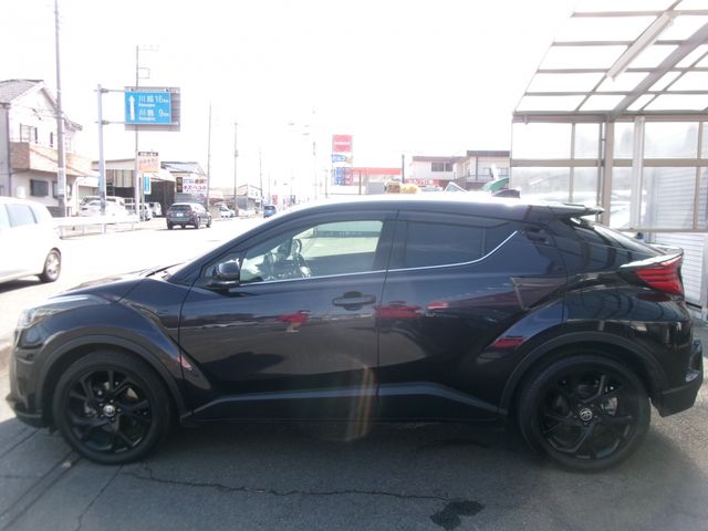 TOYOTA C-HR 2021 Image 31