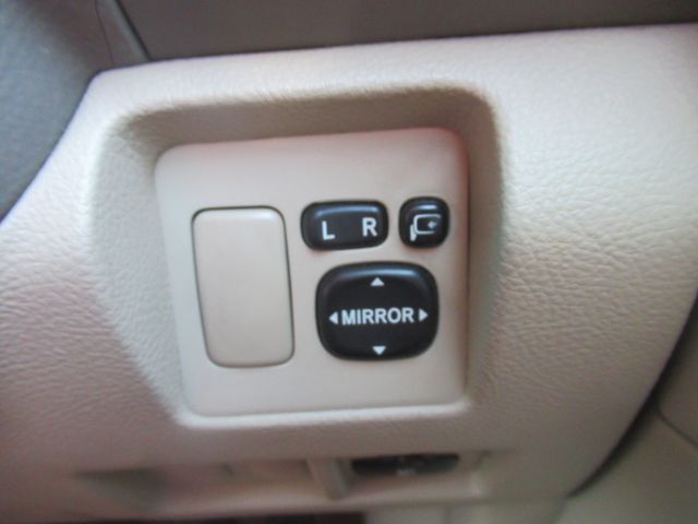 TOYOTA HARRIER 2WD 2007 Image 31