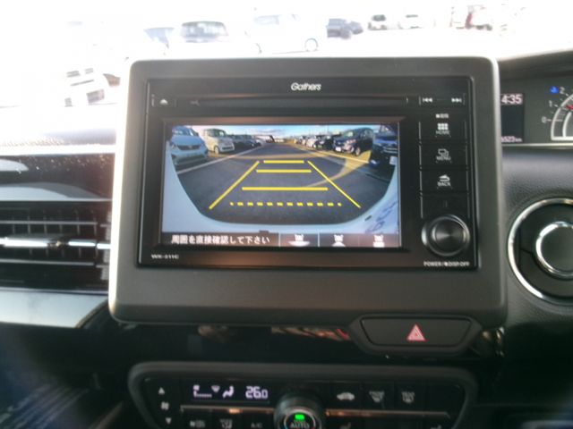 HONDA N BOX CUSTOM 2023 Image 31