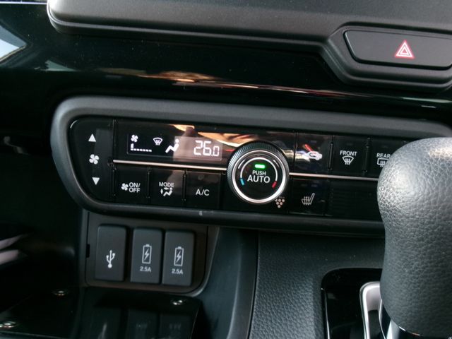 HONDA N BOX CUSTOM 2023 Image 31