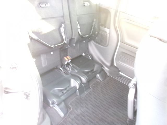 HONDA N BOX CUSTOM 2023 Image 31