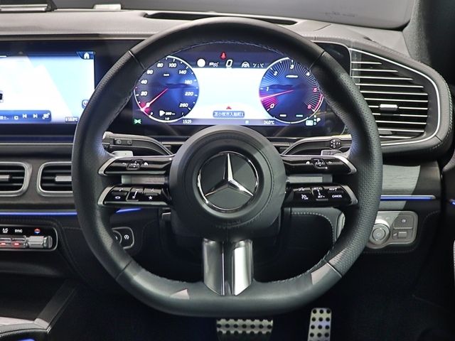 MERCEDES BENZ GLS CL 2025 Image 31