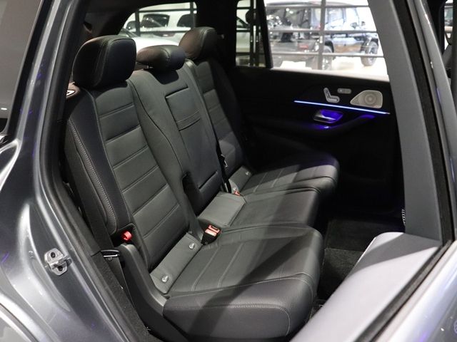 MERCEDES BENZ GLS CL 2024 Image 31