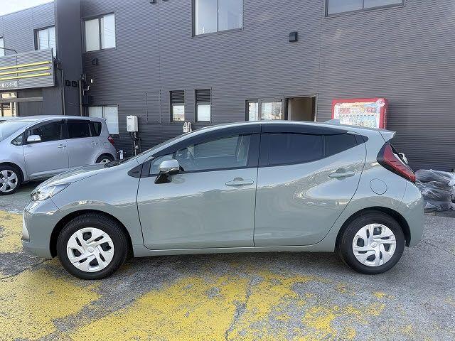 TOYOTA AQUA 2021 Image 31