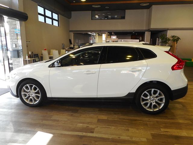 VOLVO V40 CROSS COUN 2018 Image 31