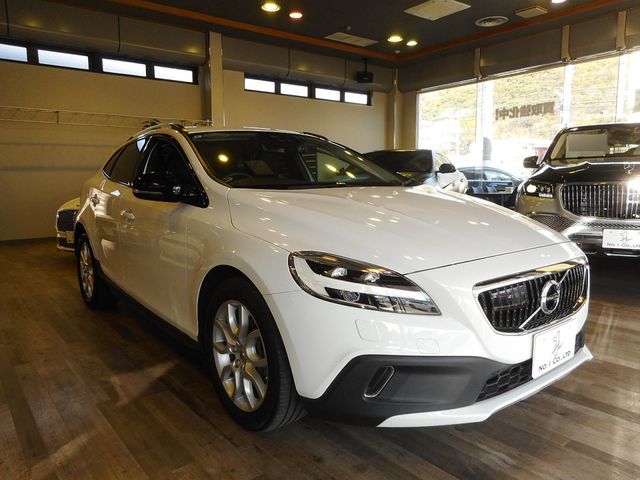 VOLVO V40 CROSS COUN 2018 Image 31