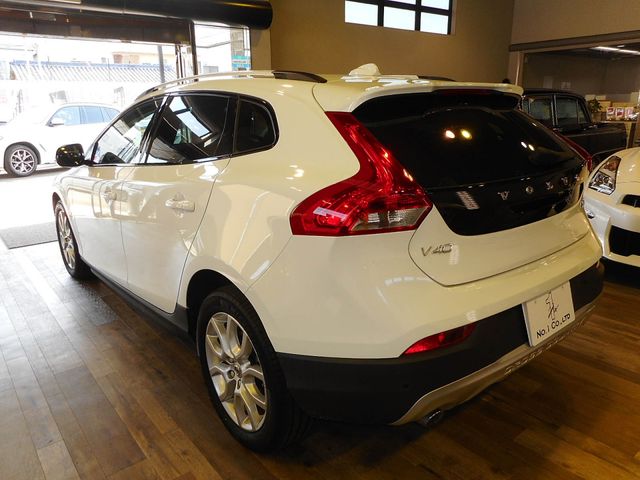 VOLVO V40 CROSS COUN 2018 Image 31