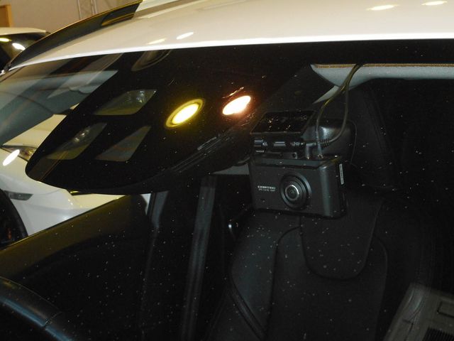 VOLVO V40 CROSS COUN 2018 Image 31